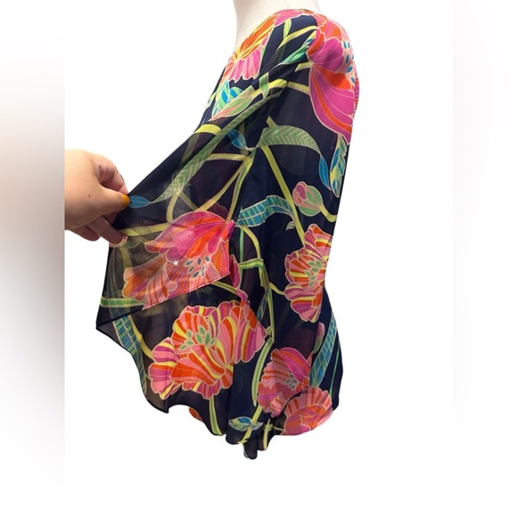 Trina Turk floral eye opener top size XS - Picture 9 of 14